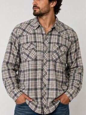 Outdoor Life men's shirt 2XL pearl snaps 🐎